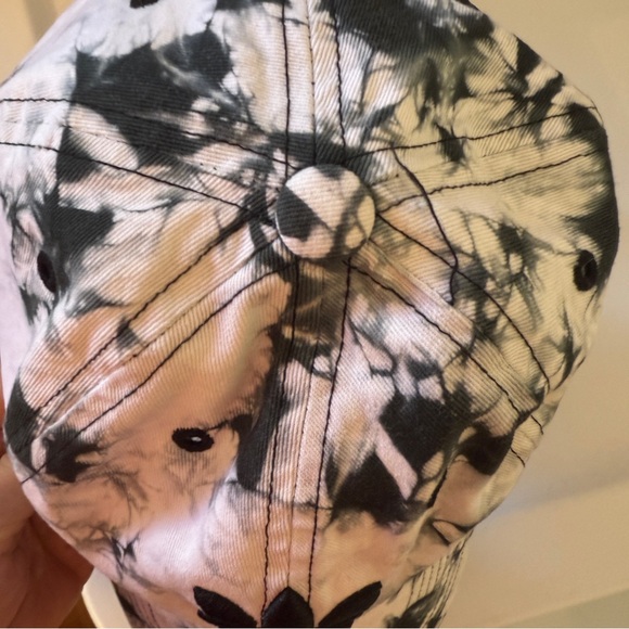 Adidas Originals Relaxed Tie-Dye Black and White Strapback Hat - Picture 8 of 8